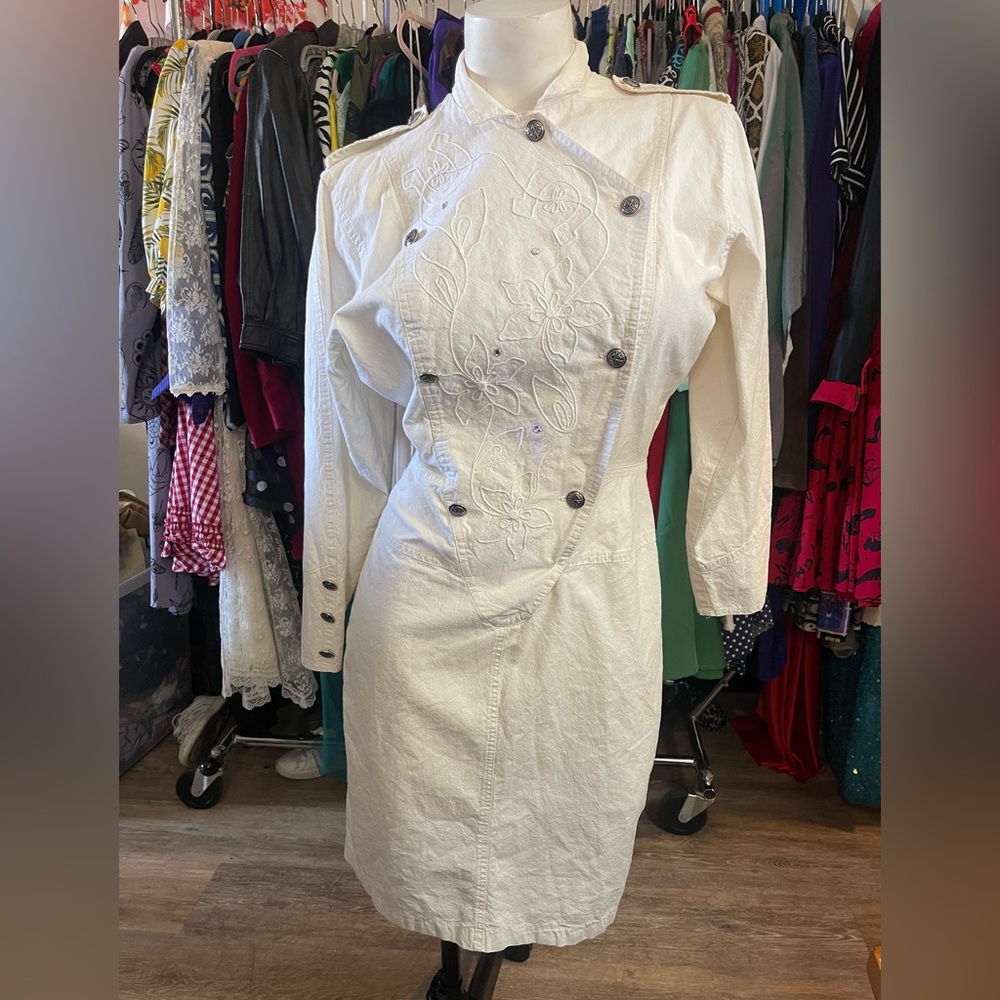 Rampage White 80s jumper dress